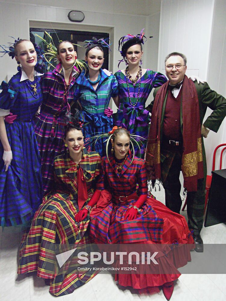 VYACHESLAV ZATSEV MODELS FASHION SHOW 
