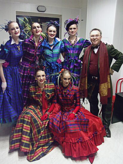 VYACHESLAV ZATSEV MODELS FASHION SHOW 