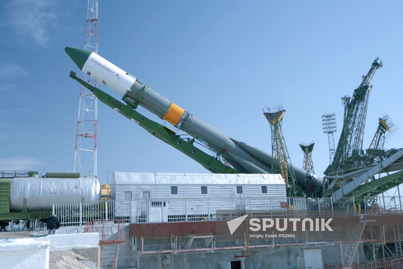 SOYUZ-U BOOSTER ROCKET LAUNCHING PAD