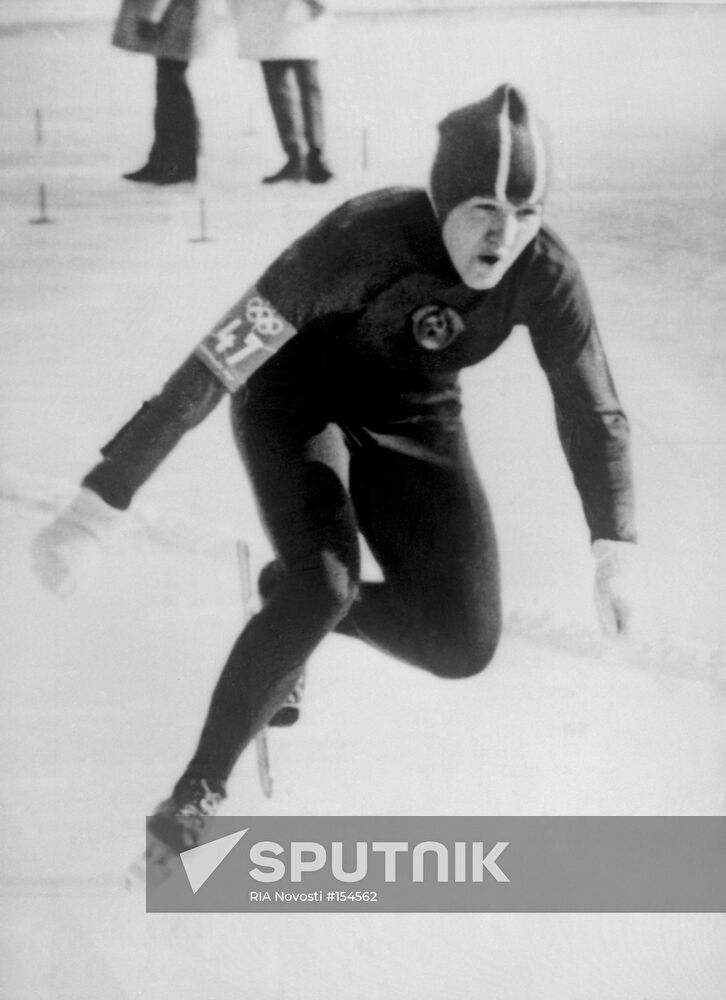 INNSBRUCK OLYMPICS SKOBLIKOVA SPEED SKATING