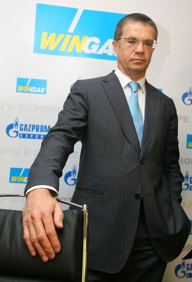 ALEXANDER MEDVEDEV
