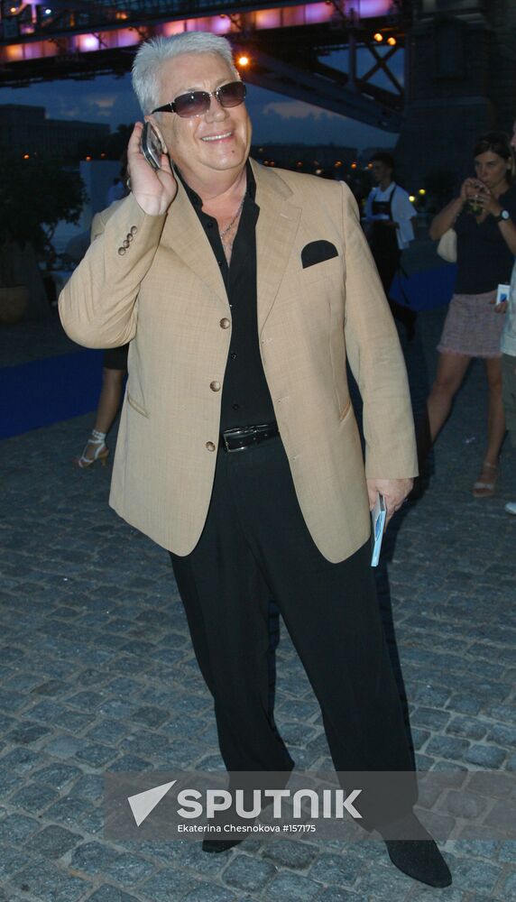 PREMIERE OF SINGLE BY BUSINESSMAN EMIN AGALAROV 