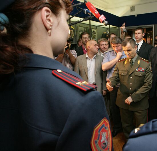 PRESENTATION OF NEW UNIFORM FOR SERVICEMEN