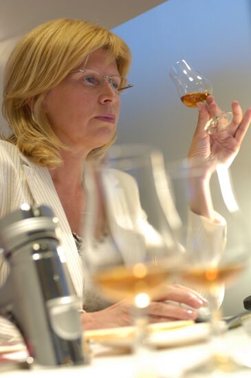 MOSCOW WINERY/COGNAC HOUSE "KIN"