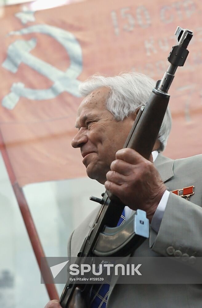 MIKHAIL KALASHNIKOV