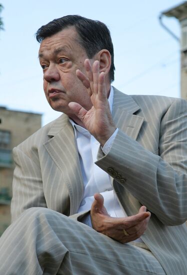 NIKOLAI KARACHENTSOV
