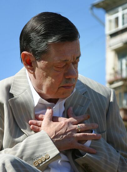 NIKOLAI KARACHENTSOV