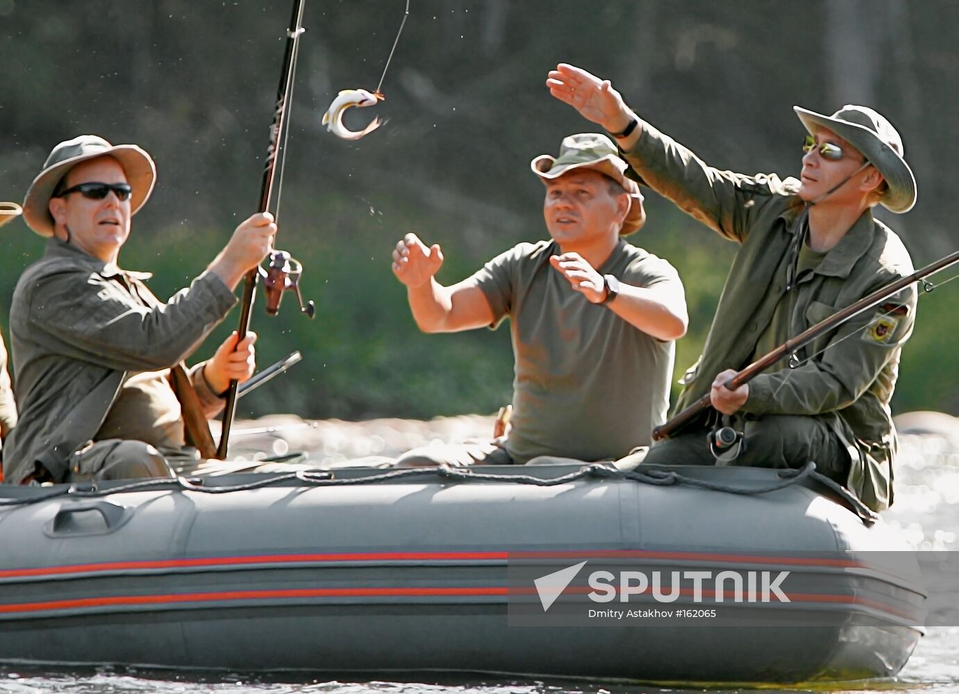 ALBERT II SERGEI SHOIGU VLADIMIR PUTIN 