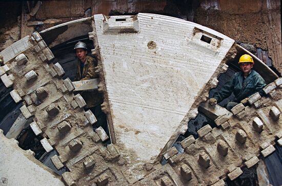 METRO SUBWAY BUTOVO CONSTRUCTION 
