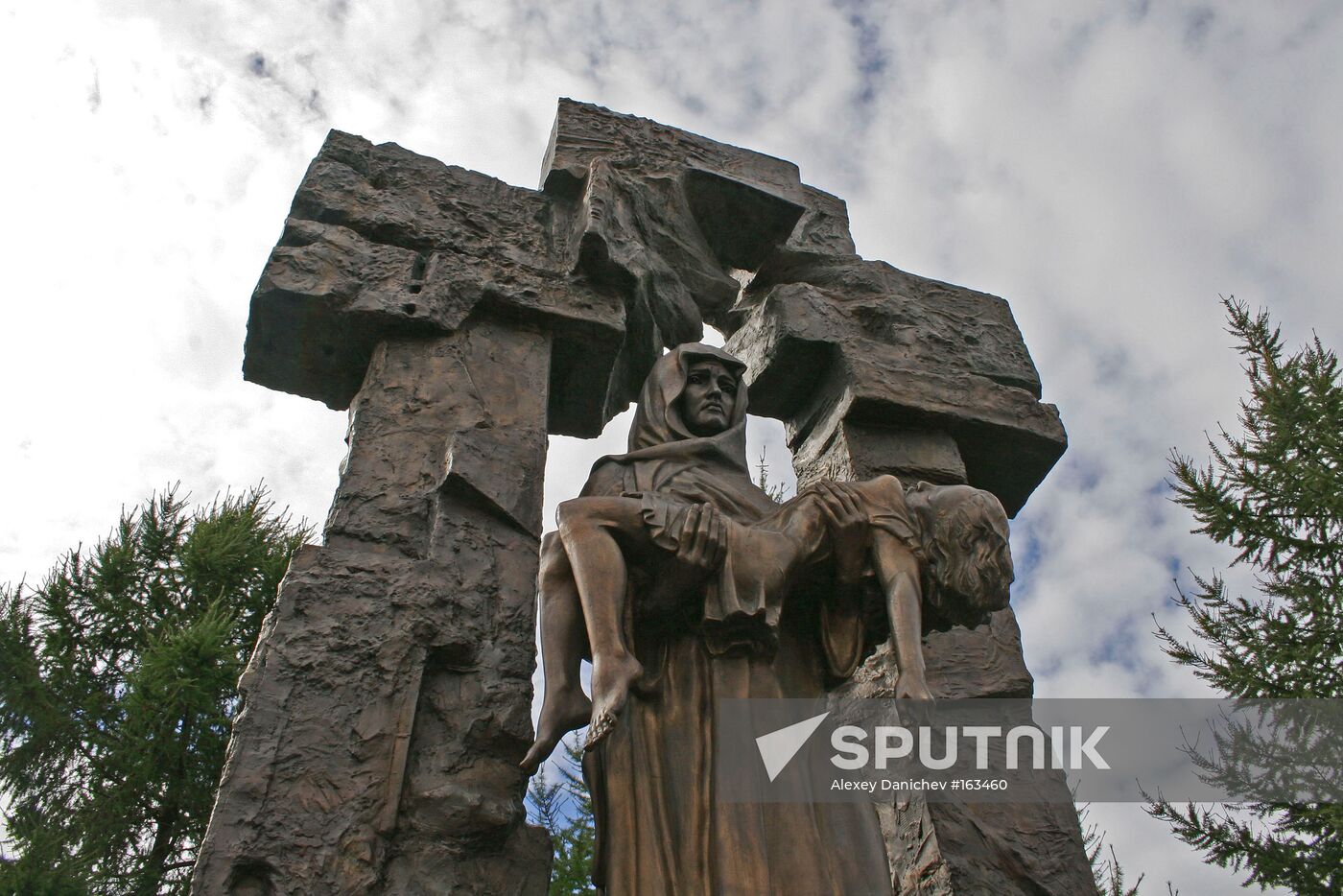 UNVEILING OF MONUMENT TO THE CHILDREN OF BESLAN
