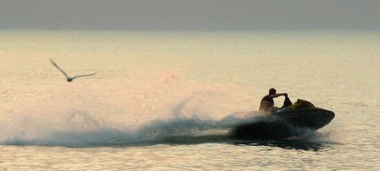 HOLIDAY-MAKING ON THE BALTIC SEACOAST