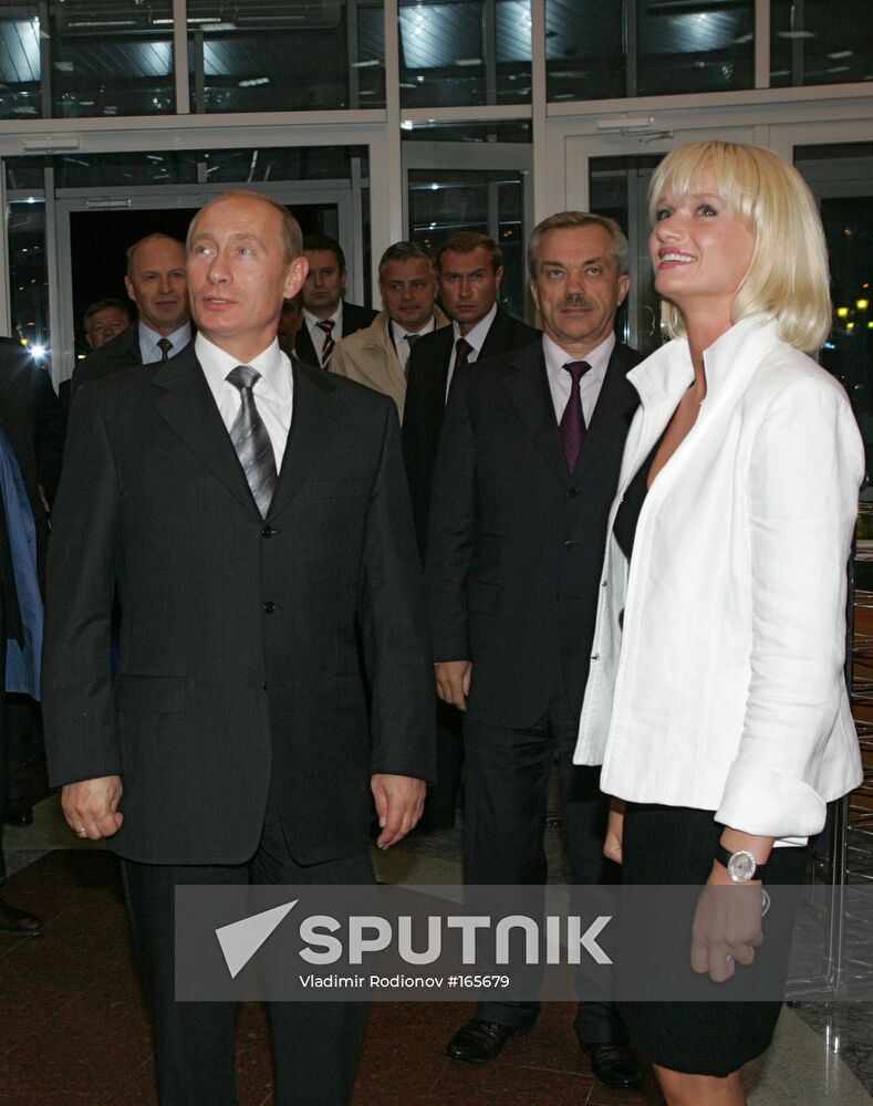 VLADIMIR PUTIN SVETLANA KHORKINA
