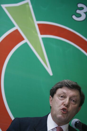 YABLOKO PARTY CONGRESS GRIGORY YAVLINSKY