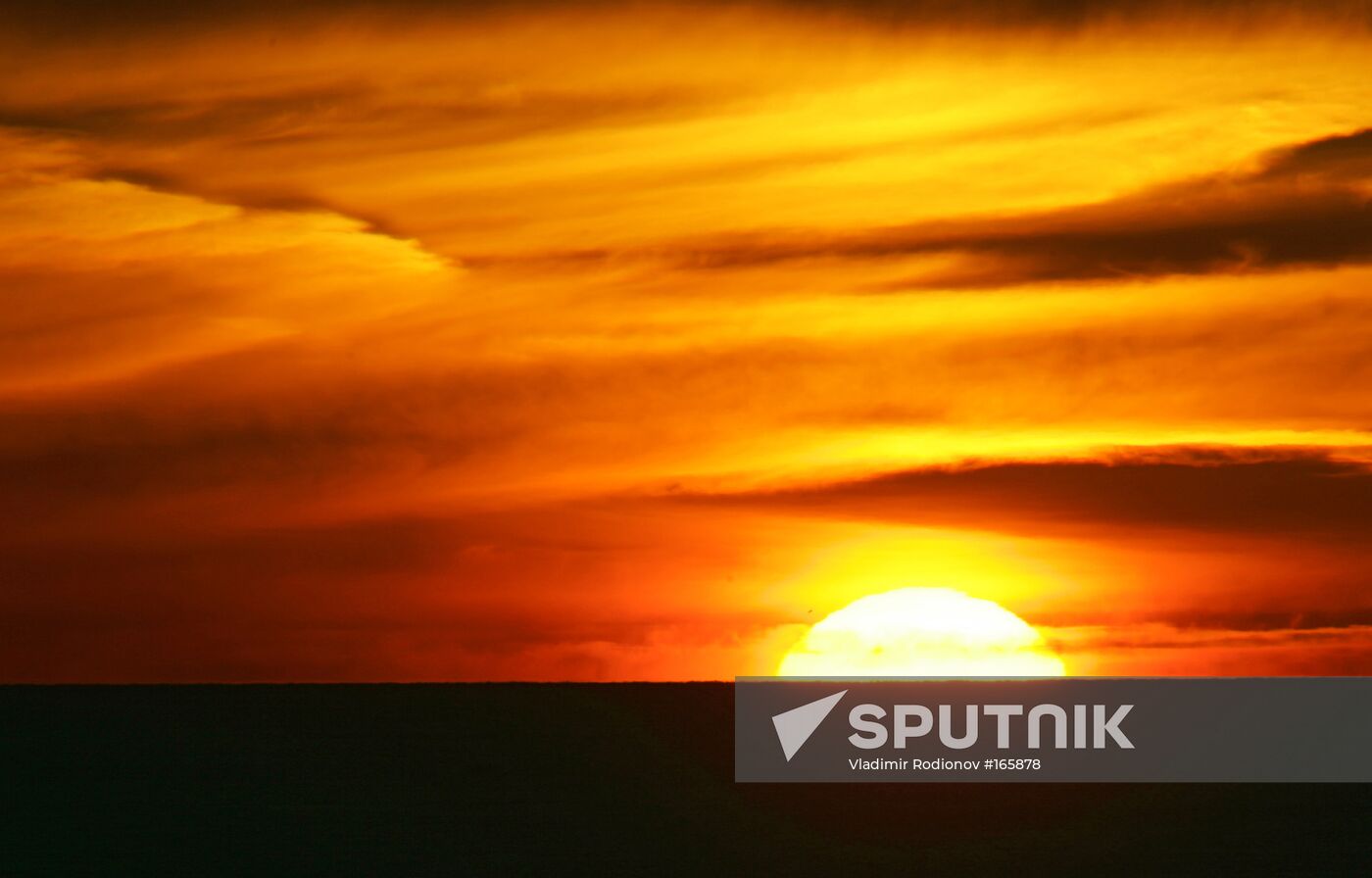 SUNSET IN SOCHI