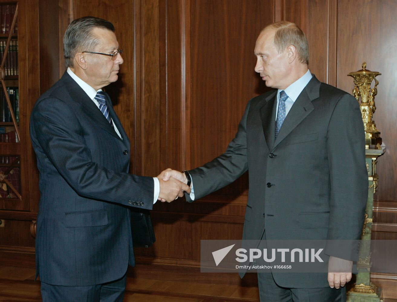 VLADIMIR PUTIN VIKTOR ZUBKOV