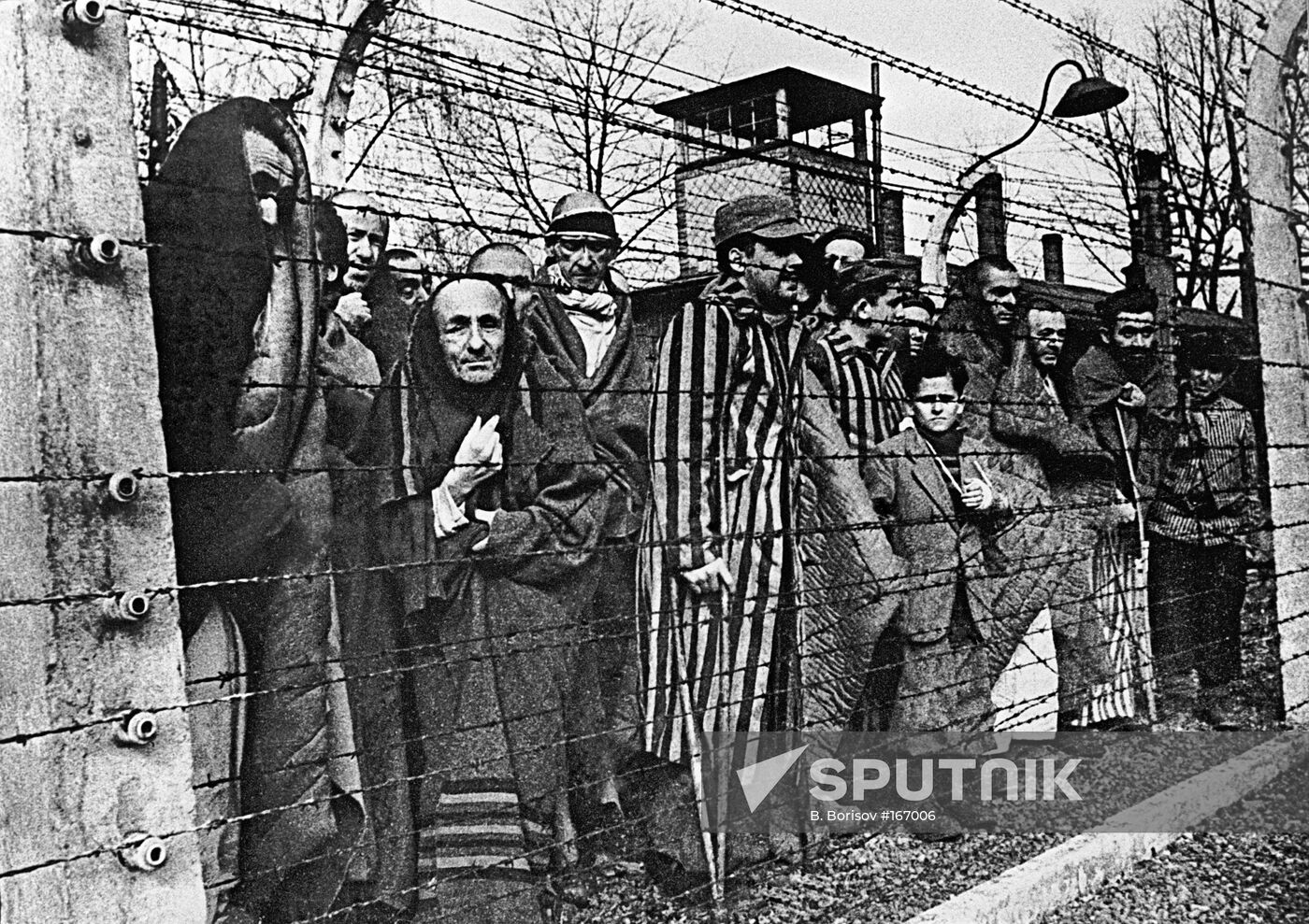 Auschwitz inmates photograph exhibition