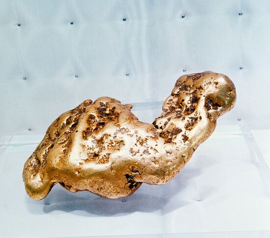 Russia Diamond Depository gold nugget