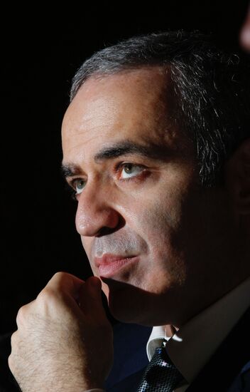 Garry Kasparov  Sputnik Mediabank