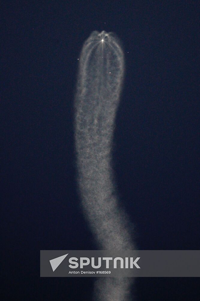 Launch of the Soyuz TMA-11 rocket