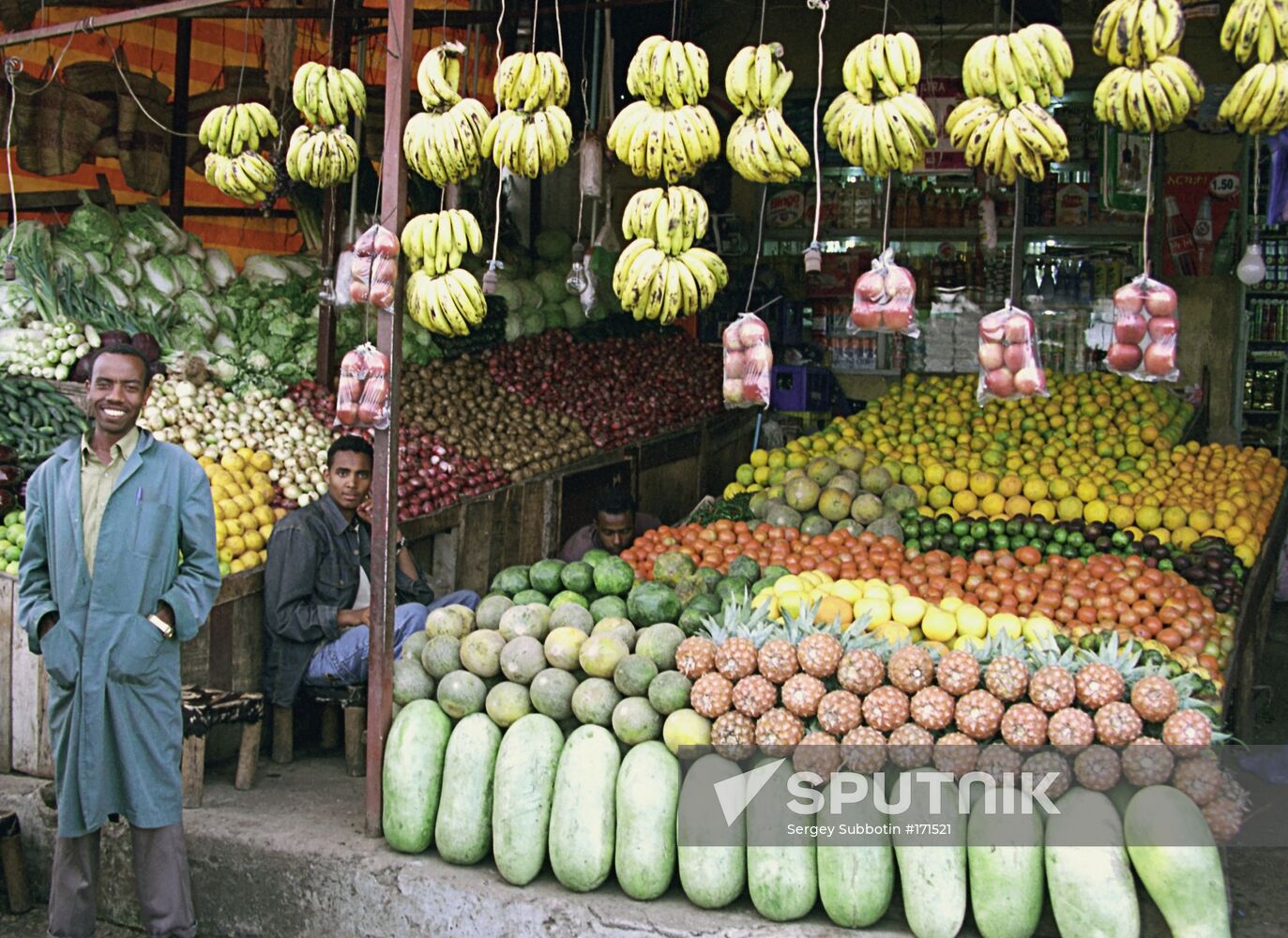 Ethiopia Addis Ababa marketplace fruits