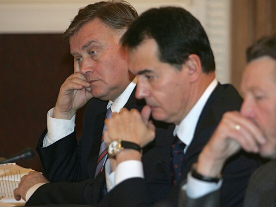 Vladimir Yakunin, Valery Okulov