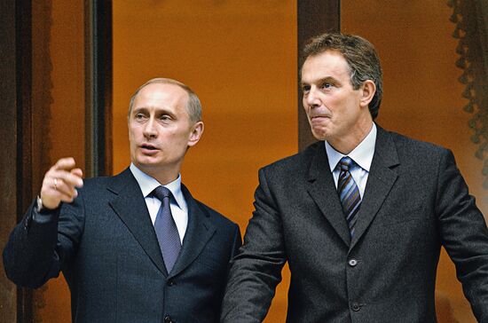 Vladimir Putin meets with Tony Blair in Novo-Ogaryovo