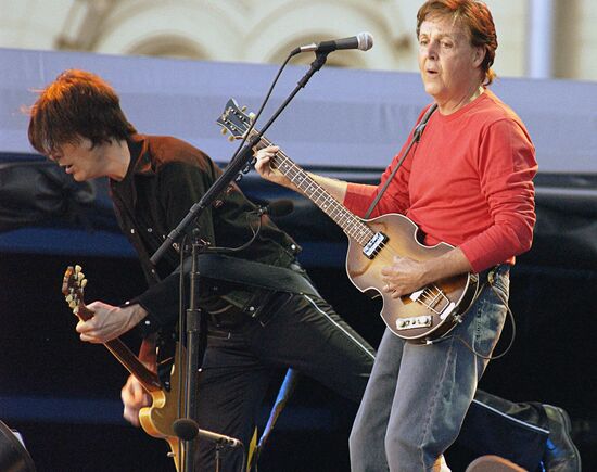 Paul McCartney concert Red Square Moscow