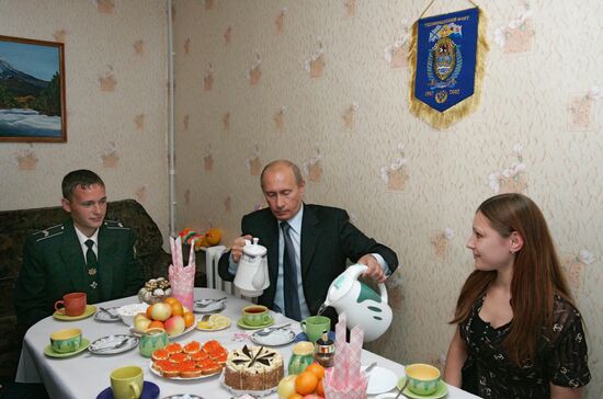  VLADIMIR PUTIN KAMCHATKA