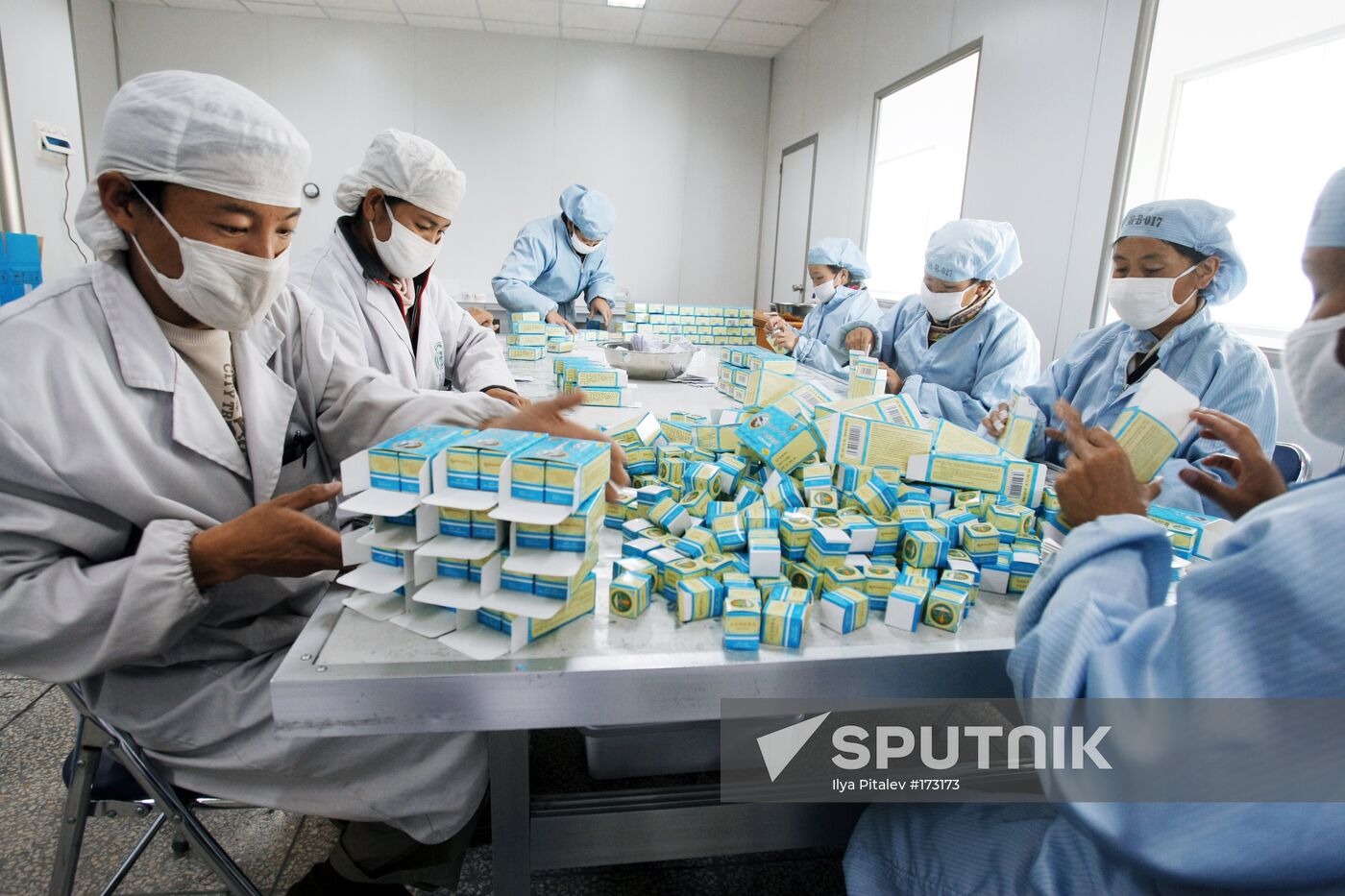 Tibetan medicine pharmaceutical factory
