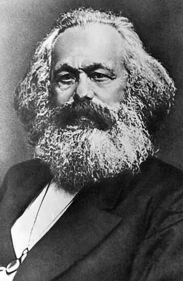 Marx scientific communism founder