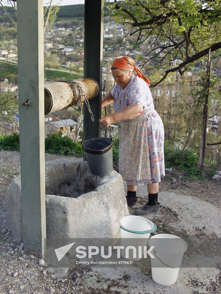 The Crimea, village, resident, well