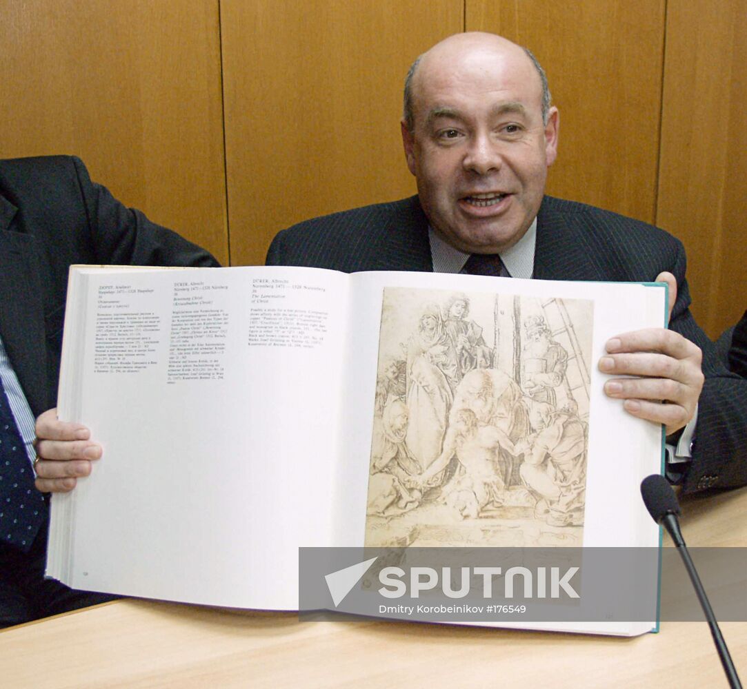 Minister of Culture Mikhail Shvidkoi Bremensky masterpiece resto