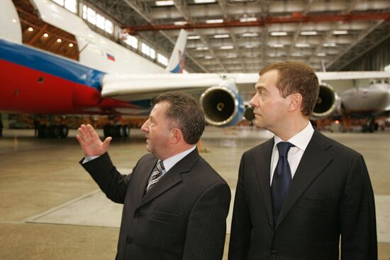 Mikhail Shushpanov and Dmitry Medvedev