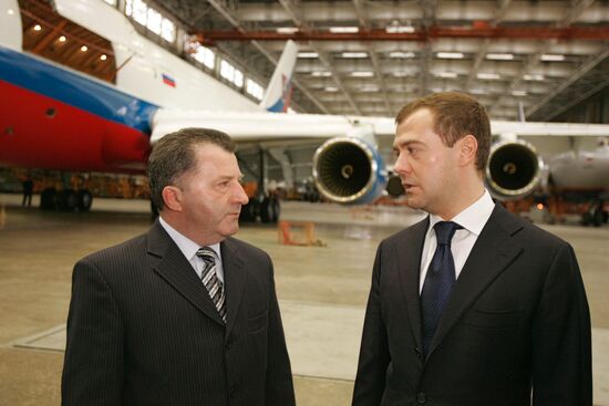 Mikhail Shushpanov and Dmitry Medvedev