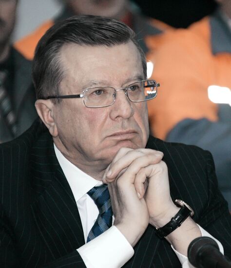 Viktor Zubkov visiting Syktyvkar 