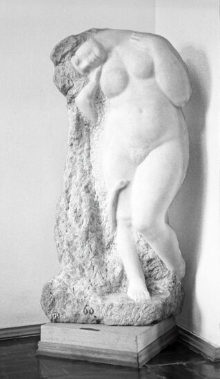 Erzia sculptor