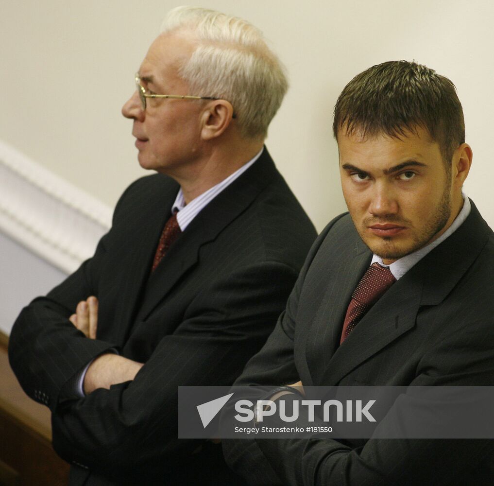 Mykola Azarov, Viktor Yanukovich