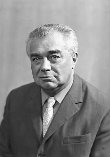 Kuznetsov, actor
