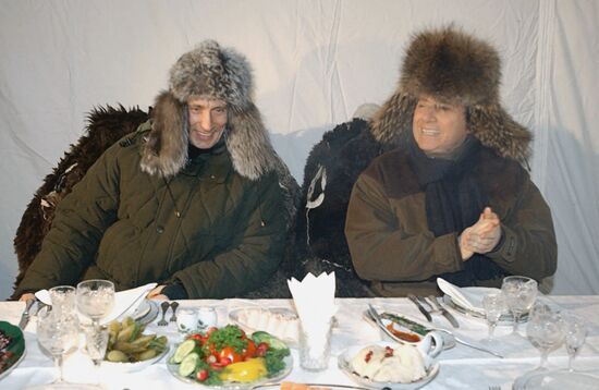 Putin Berlusconi meeting Zavidovo