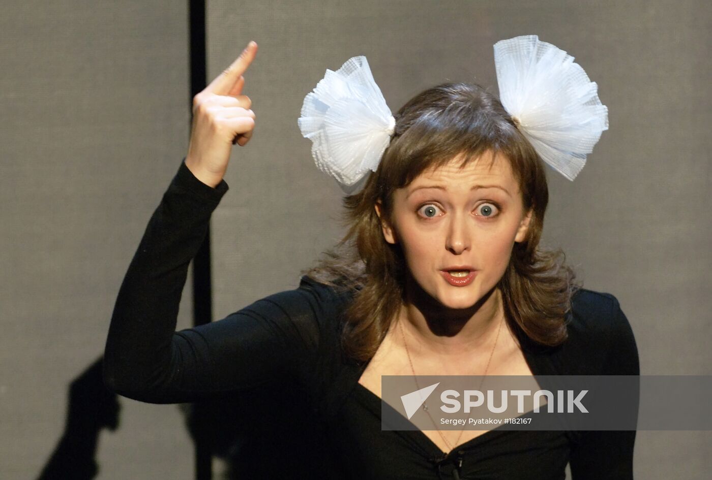 Poetry recital at Sovremennik Theatre