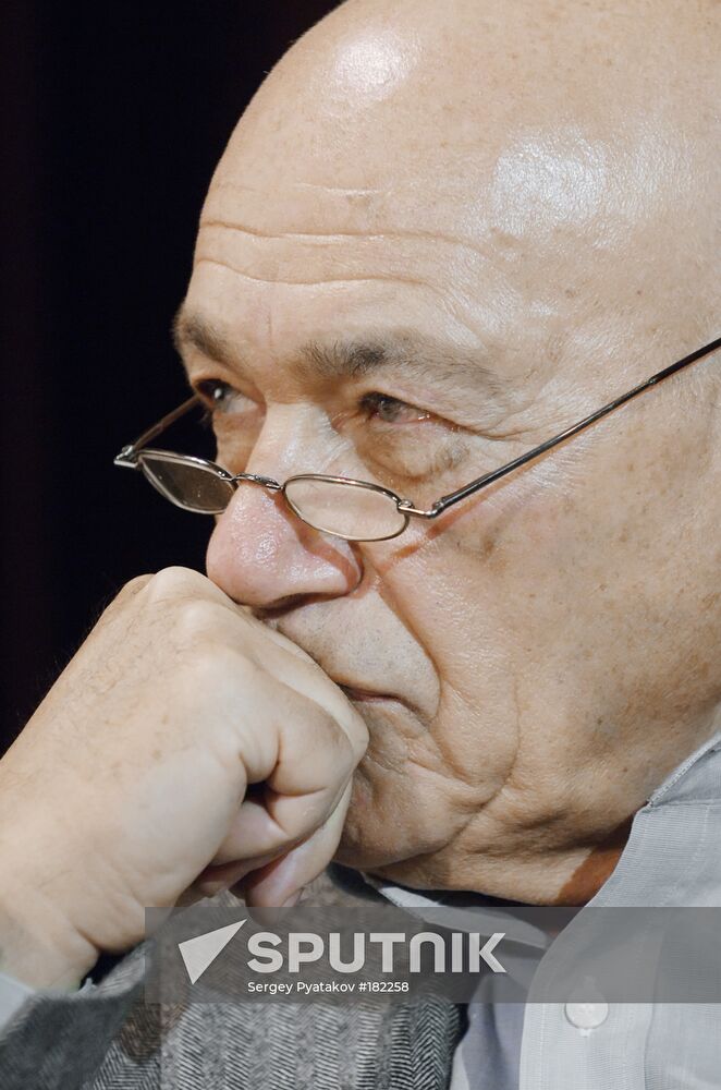 Vladimir Pozner