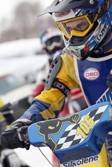 Semi finals of the Russian motorcycle ice racing championship 