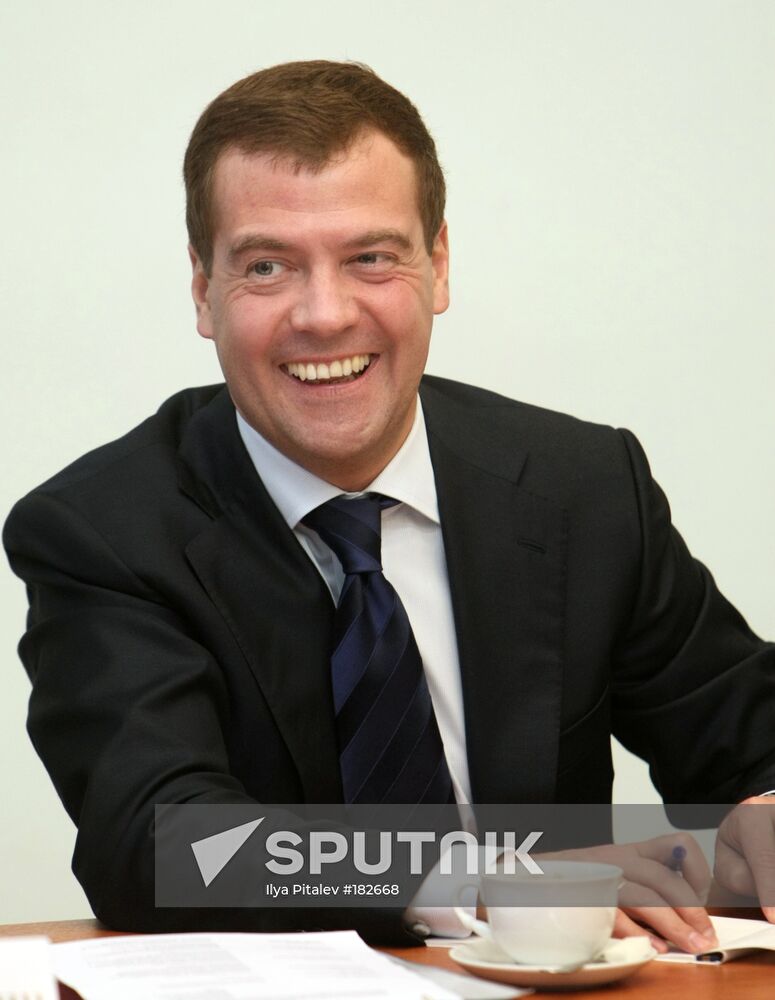 Dmitry Medvedev, WWII veterans