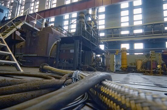 Testing new turbine-generator