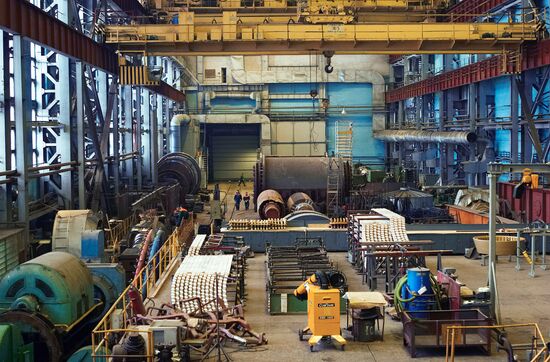 Testing new turbine-generator