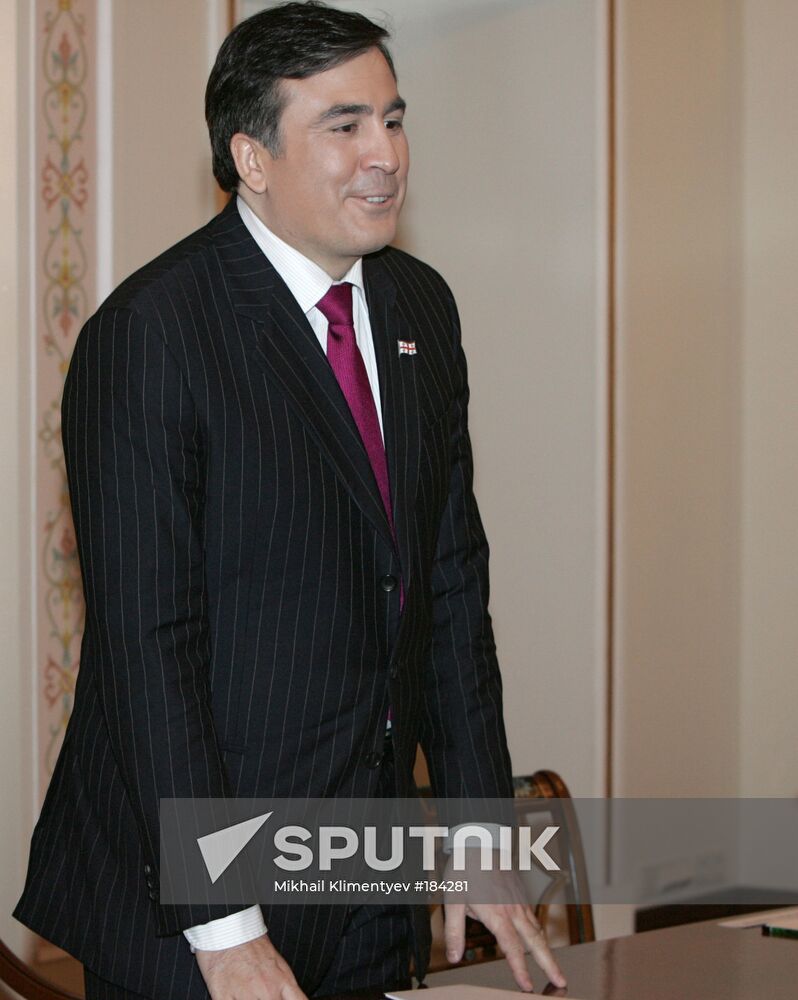 Vladimir Putin, Mikhail Saakashvili