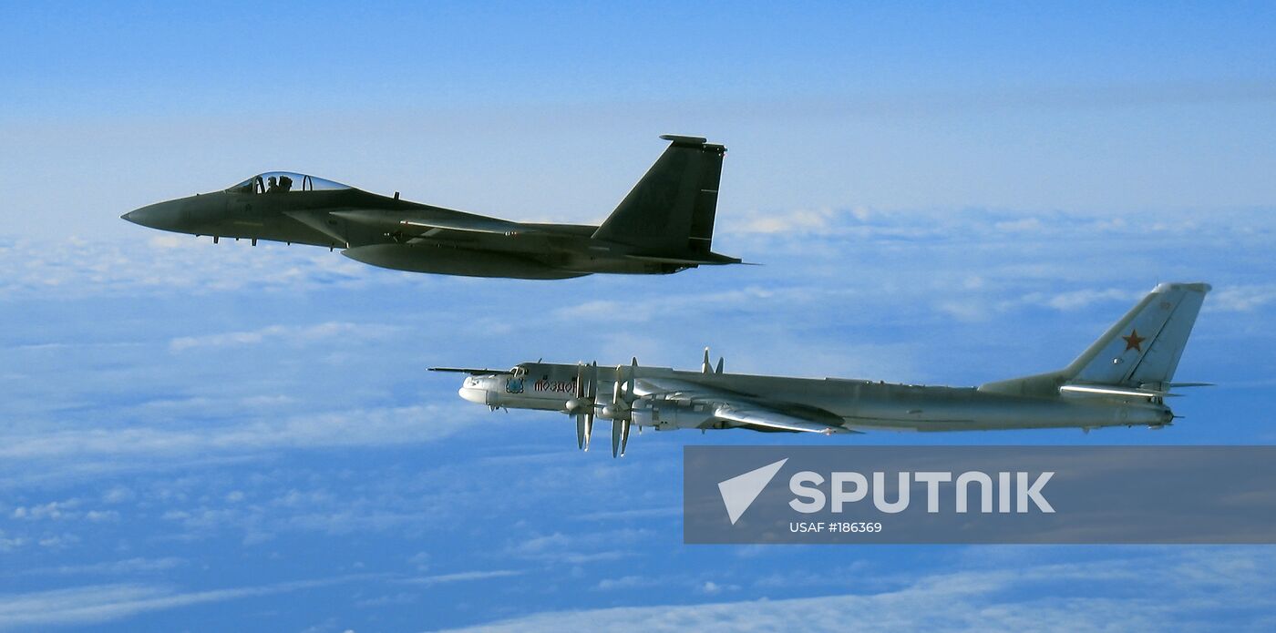 Intercepting Tu-95 Bear strategic bomber