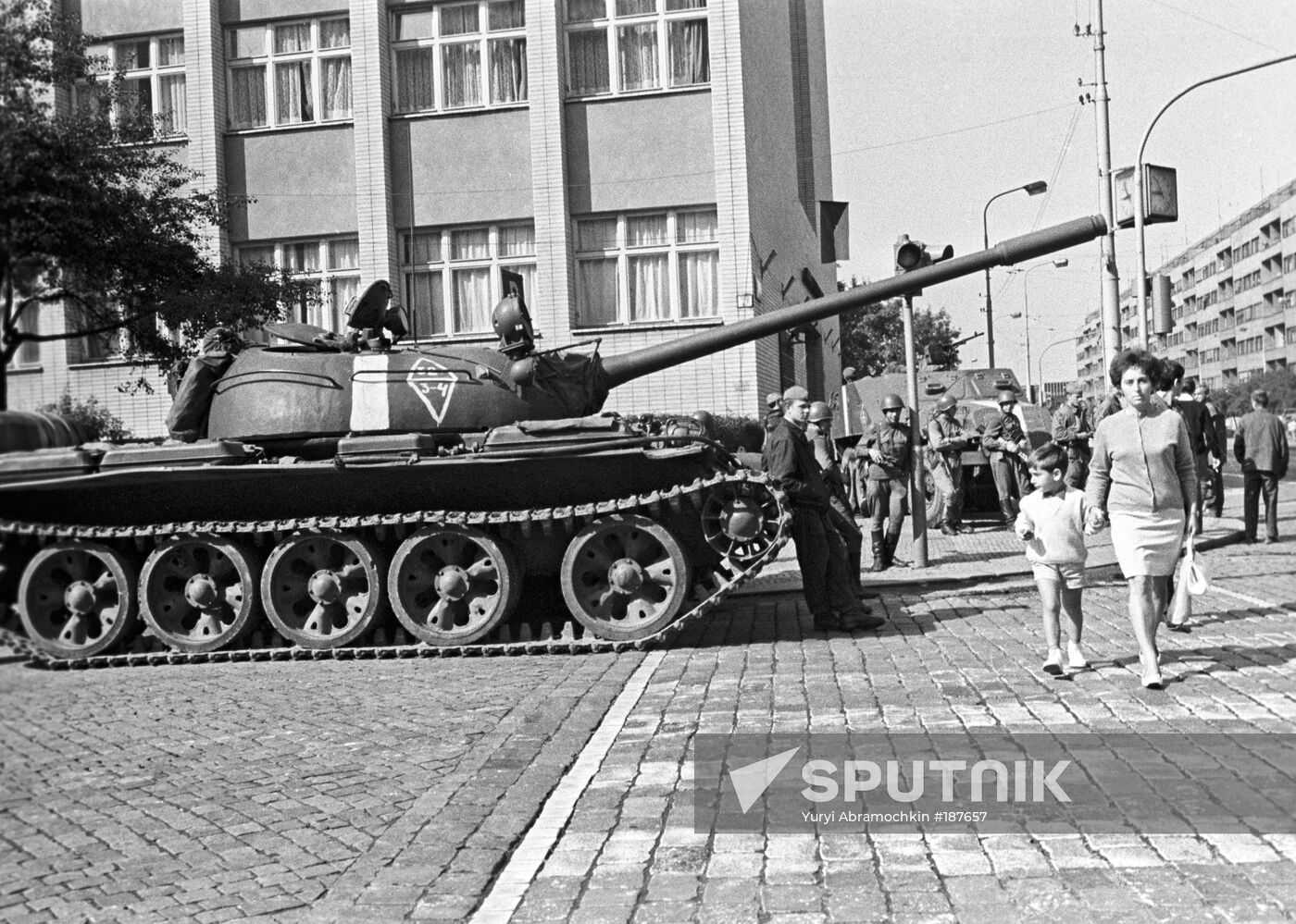 Soviet troops tanks Czech 