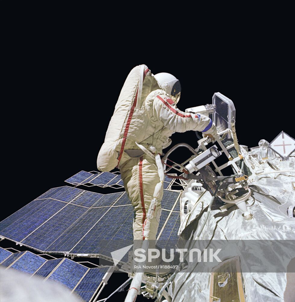Dzhanibekov cosmonaut space EVA