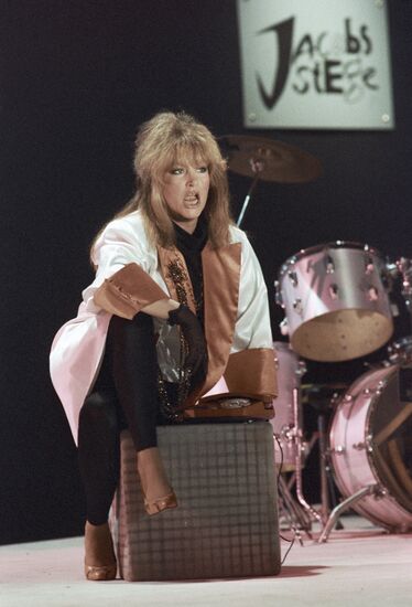 TELEVISION "JACOB'S LADDER IN MOSCOW" ALLA PUGACHEVA